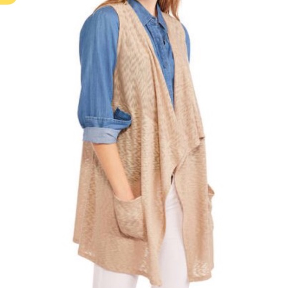 NEW•M-1X•Carrie Cascading Vest w/ Pockets Crochet Back Detail - Picture 5 of 8